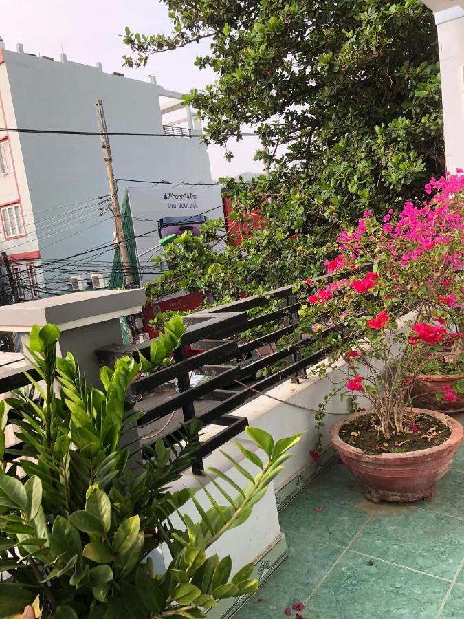Khach San Phu Phuong Hotel ญาจาง ภายนอก รูปภาพ