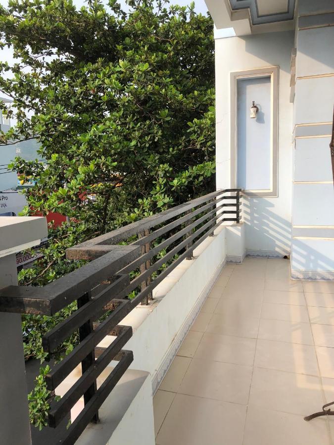 Khach San Phu Phuong Hotel ญาจาง ภายนอก รูปภาพ